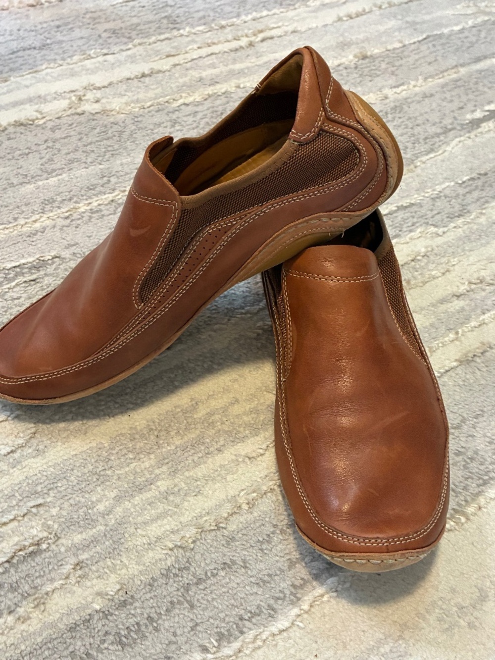 Cole Haan brown leather slip-on loafers, G series. Size 9.5. Cushion soles